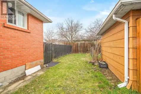 10 Henrietta Street Brantford ON N3T 3Y9
