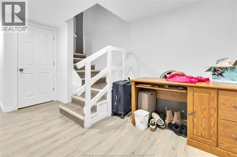 539 Campbell Avenue Windsor ON N9B 2H5