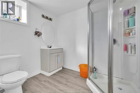 539 Campbell Avenue Windsor ON N9B 2H5