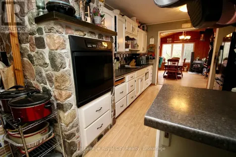 192 Mcarthur Road Northern Bruce Peninsula ON N0H 2R0
