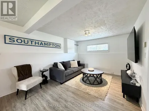 375 Lansdowne Street Saugeen Shores ON N0H 2L0