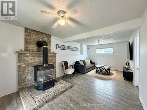 375 Lansdowne Street Saugeen Shores ON N0H 2L0