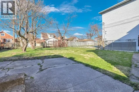 539 Campbell Avenue Windsor ON N9B 2H5