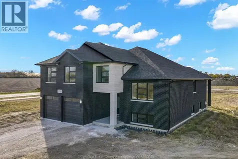 5201 Aiden Avenue Tecumseh ON N0R 1K0