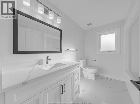 5201 Aiden Avenue Tecumseh ON N0R 1K0