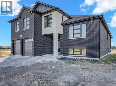 5201 Aiden Avenue Tecumseh ON N0R 1K0
