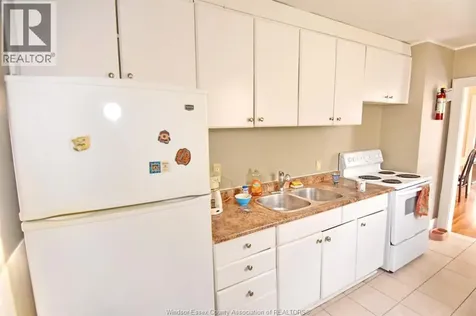 1441 Ellis East Windsor ON N8X 2J7