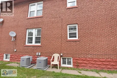 1441 Ellis East Windsor ON N8X 2J7
