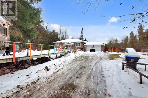 3180 Fleming Boulevard Innisfil ON L9S 2Z1