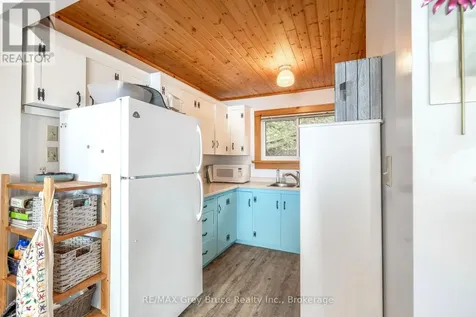 148 Sunnyview Drive South Bruce Peninsula ON N0H 1A0