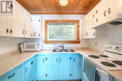 148 Sunnyview Drive South Bruce Peninsula ON N0H 1A0