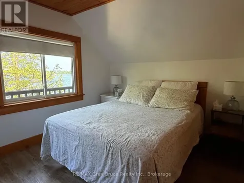 148 Sunnyview Drive South Bruce Peninsula ON N0H 1A0