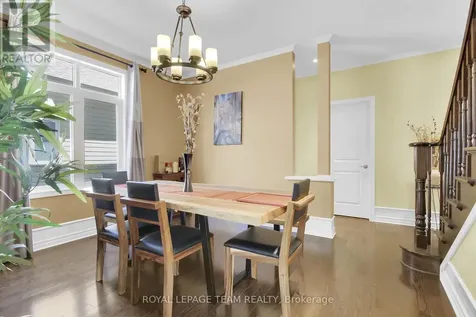 214 Davy Street Ottawa ON K2M 0H6