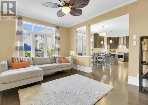 214 Davy Street Ottawa ON K2M 0H6
