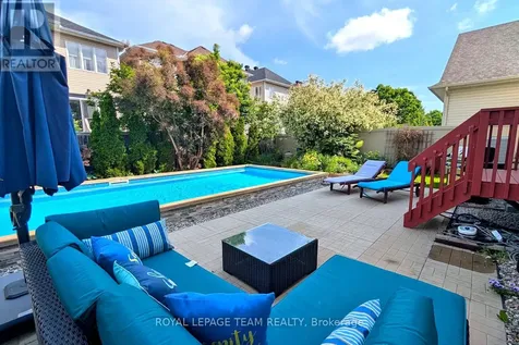 214 Davy Street Ottawa ON K2M 0H6