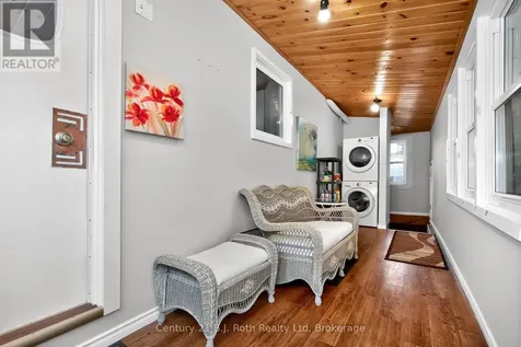 14 Wolfe Street Penetanguishene ON L9M 1B9