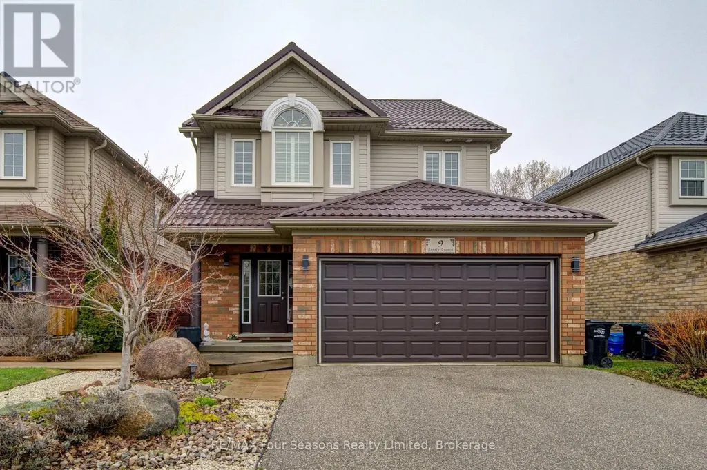 9 Brooke Avenue Collingwood ON L9Y 5K6