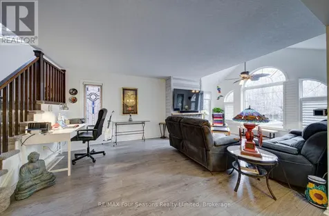 9 Brooke Avenue Collingwood ON L9Y 5K6