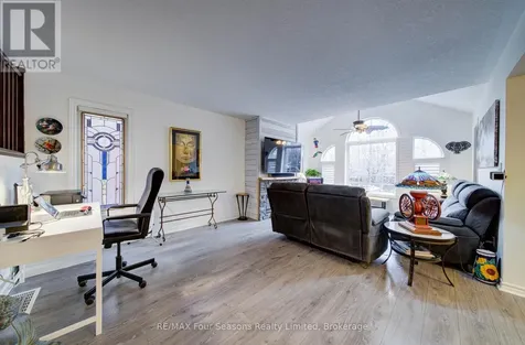 9 Brooke Avenue Collingwood ON L9Y 5K6