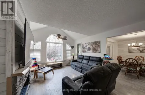 9 Brooke Avenue Collingwood ON L9Y 5K6