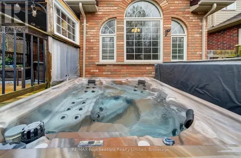 9 Brooke Avenue Collingwood ON L9Y 5K6