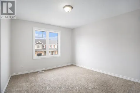 628 Monardia Way Ottawa ON K4A 1C8