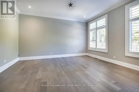 15 Shepherd Road Whitby ON L1M 1G8