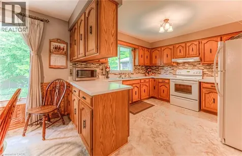 65 Trailview Drive Kitchener ON N2N 1P7
