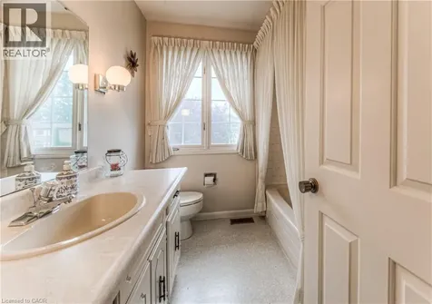 65 Trailview Drive Kitchener ON N2N 1P7