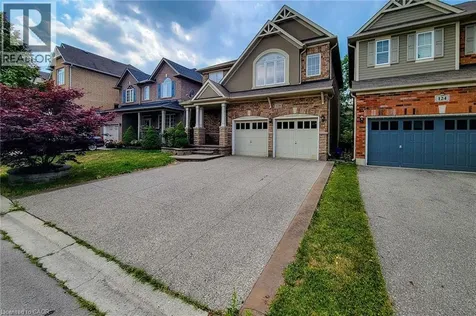 128 Montreal Circle Stoney Creek ON L8E 0C8