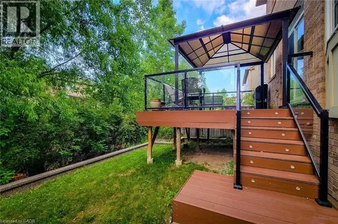 128 Montreal Circle Stoney Creek ON L8E 0C8