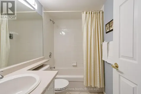 926 Cedar Pointe Court Collingwood ON L9Y 5C7