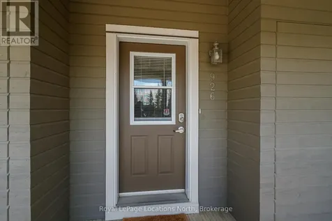 926 Cedar Pointe Court Collingwood ON L9Y 5C7