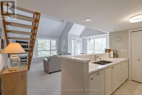 926 Cedar Pointe Court Collingwood ON L9Y 5C7