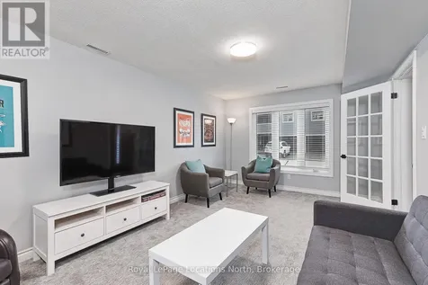 51 Lighthouse Lane West Collingwood ON L9Y 5C8