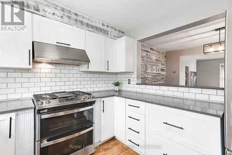 51 Lighthouse Lane West Collingwood ON L9Y 5C8