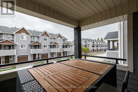 51 Lighthouse Lane West Collingwood ON L9Y 5C8