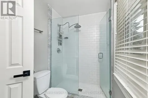 51 Lighthouse Lane West Collingwood ON L9Y 5C8