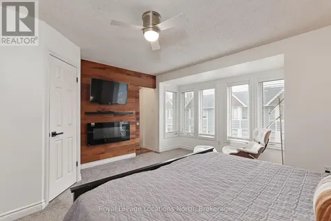 51 Lighthouse Lane West Collingwood ON L9Y 5C8