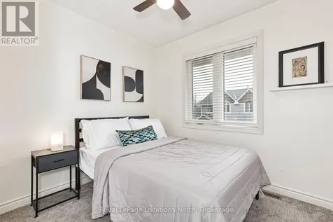 51 Lighthouse Lane West Collingwood ON L9Y 5C8