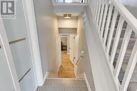 51 Lighthouse Lane West Collingwood ON L9Y 5C8