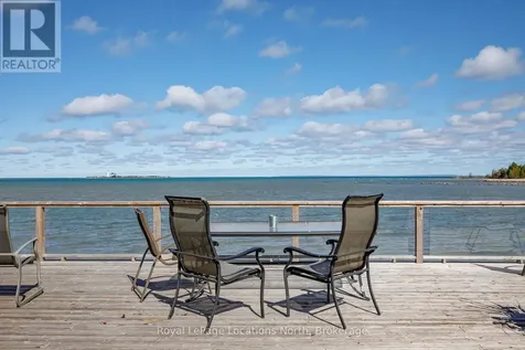 51 Lighthouse Lane West Collingwood ON L9Y 5C8
