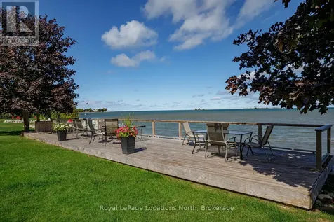 51 Lighthouse Lane West Collingwood ON L9Y 5C8