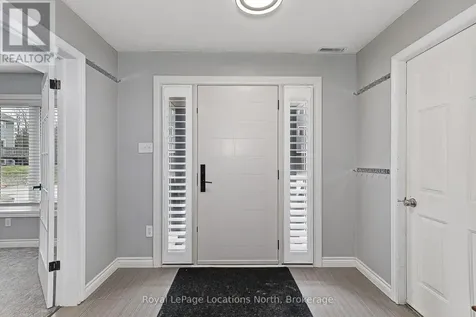51 Lighthouse Lane West Collingwood ON L9Y 5C8