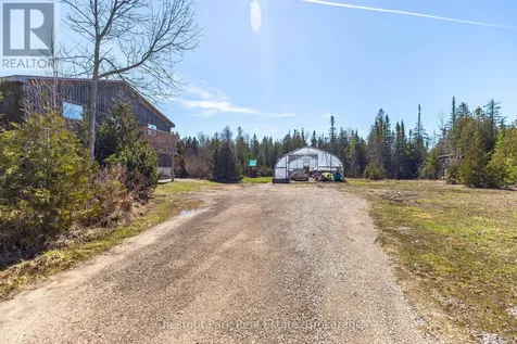 1137 Sunset Drive South Bruce Peninsula ON N0H 2T0