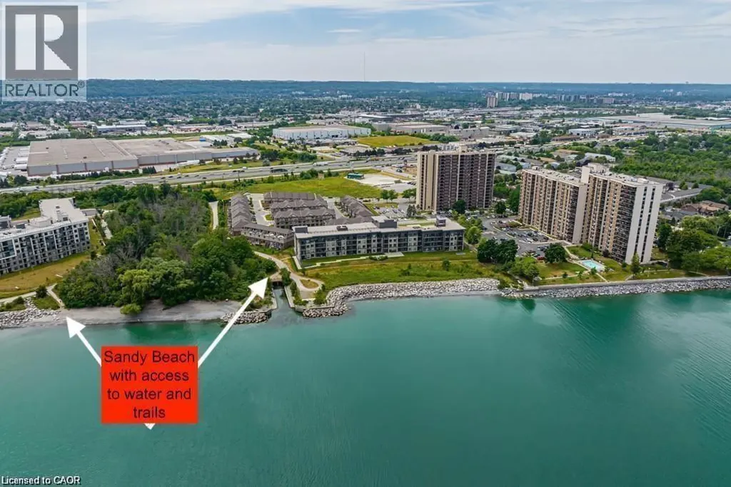 35 Southshore Crescent Stoney Creek ON L8E 0J2