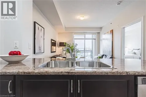 35 Southshore Crescent Stoney Creek ON L8E 0J2