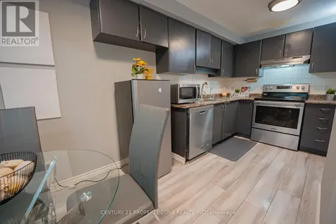 92 Highland Crescent Kitchener ON N2M 5C1