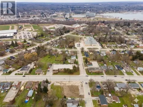 1543 9th Avenue East Owen Sound ON N4K 3E9