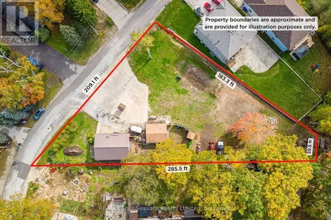 24 Indianola Crescent Wasaga Beach ON L9Z 2W3